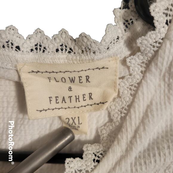 Flower & Feather Women's 2XL White Lace Blouse Top Boho Short Sleeve - Picture 5 of 8